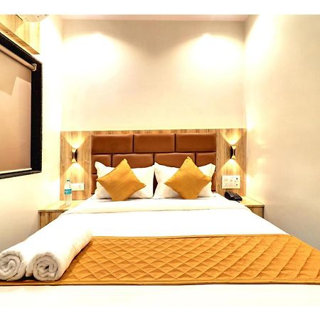Hotel Enigma Inn Mumbai Exterior foto